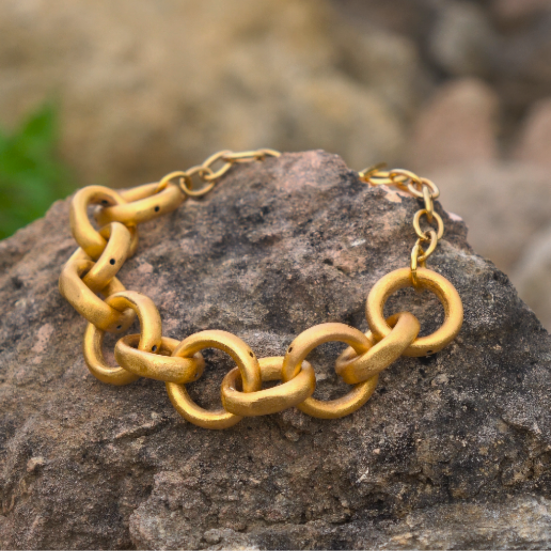 Sarab Necklace