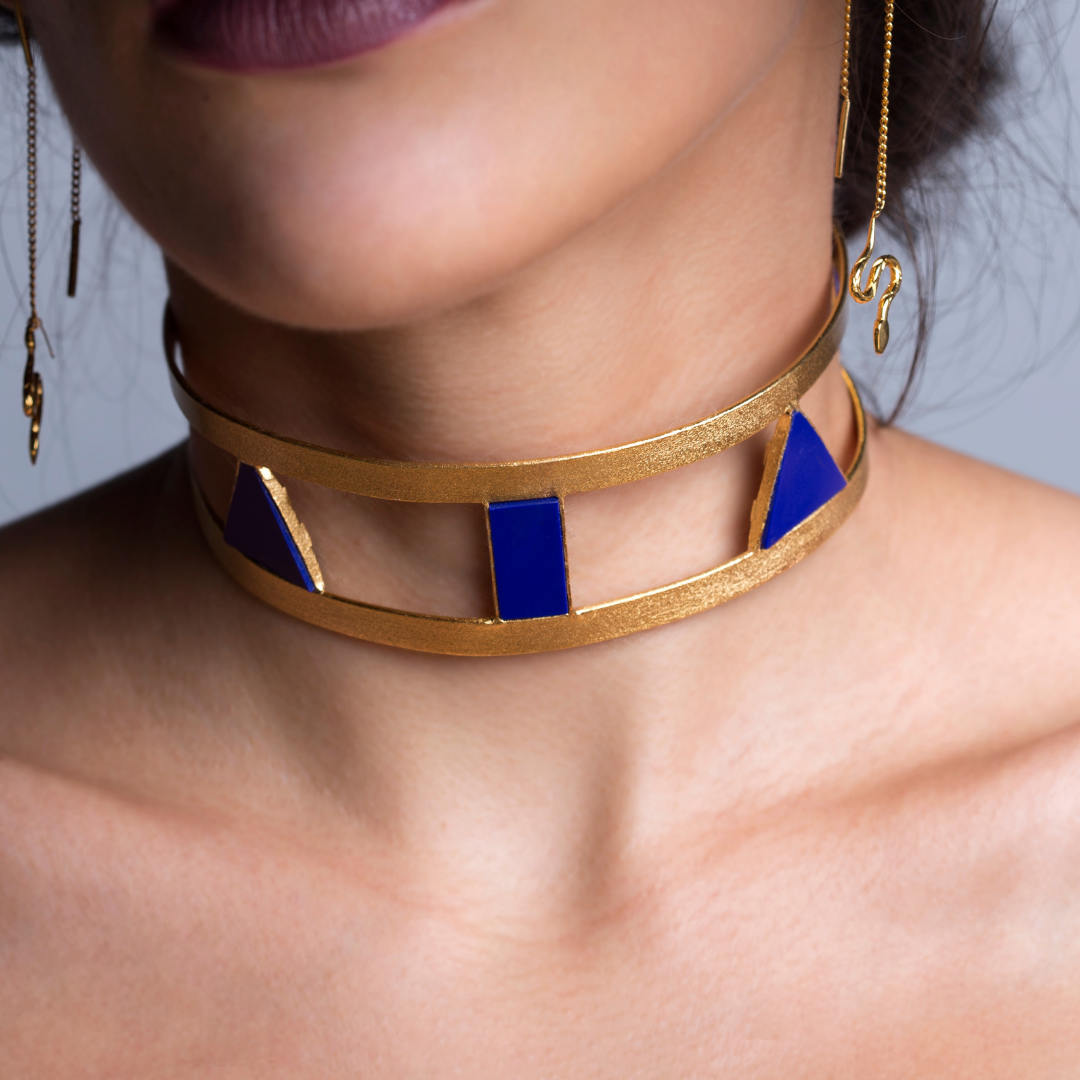 Lyra Choker