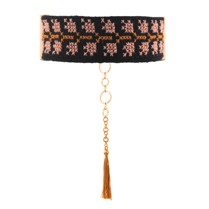 Pink Qarnabeet Choker