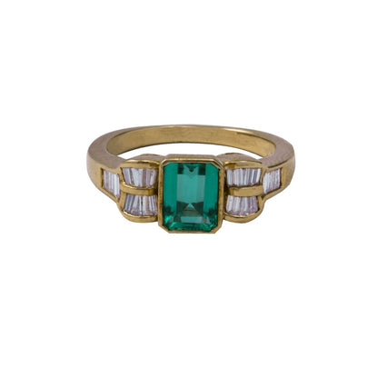 Tut Ring